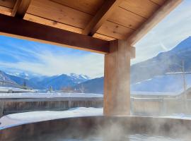 CHALET IBEX & SPA, hotel in La Salle Les Alpes