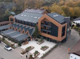 AVO Hotel, hotel with parking in Rîmnicu Sărat