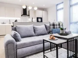 The Abbey Apartment - 1BR Apt with Dedicated Workspace, Fast Wifi & Stylish Kitchen Island & Free Secure Underground Parking