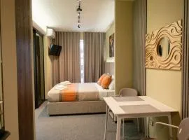 Luxury Airport Studio with Balcony Cozy & Modern