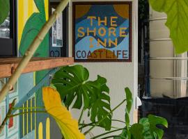 The Shore Inn, hotel in Chatan