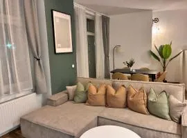 RR - NEW - Modern Living - 84 qm - Kitchen - Parking