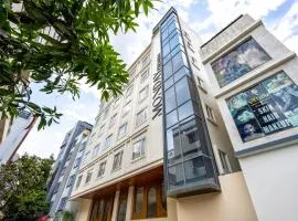 MONDAY PREMIUM Madhapur