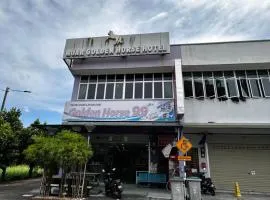 OYO 91242 Muar Golden Horse Hotel