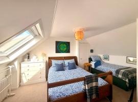 Muirneag @ The Decca, hotel in Lionel