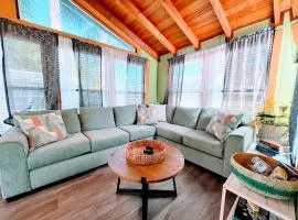 Pumba's Place - Fun, Lake, Pool- No Cleaning Fees!