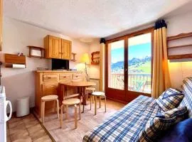 Bright apartment with Mont Blanc view