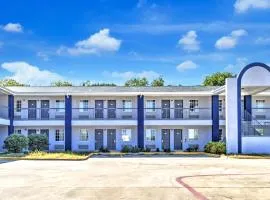 Heights Inn by Townhouse Harker Heights Killeen