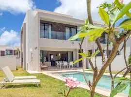 Serenity Pool Villa at Azuri