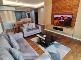 Lucky 7 Homestay - Utama Court