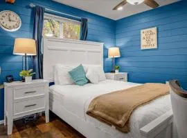 16 Creekside Retreat