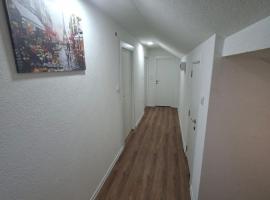 Razboj Ljevcanski, hotel u gradu Srbac