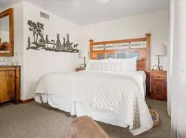 Adobe Village Suite- Painted Desert