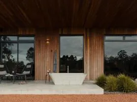 8 Paddocks Chalet Three
