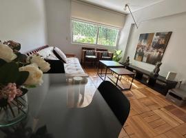 Bicentenario Park Apartment, hotel din El Cerrillo