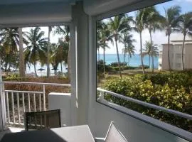 Studio accueillant avec vue mer à Le Gosier