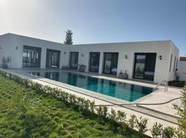 Houseselect, hotel a Nador