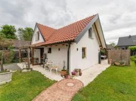 Holiday Home Leibnitz # Zentral & Ruhig für Paare, Familien & Gruppen