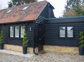 Little Dunton Lodges 2, ξενοδοχείο στο Μπρέντγουντ