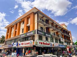 Shri Amman Residency, hotel em Dhārāpuram