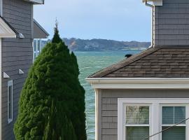 Coastal Stay Newer Modern 3BR 2BA Free Parking Walk to Swampscott Beach – hotel w mieście Swampscott