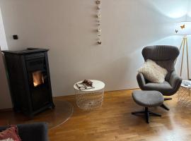 Fewo EifelLenz, hotel en Hellenthal