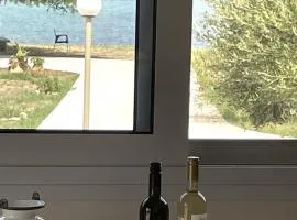 BEACH WHTE VILLAs one bedroom