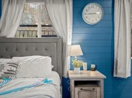 17 Creekside Retreat