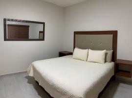 Casa El Dorado - a 2 minutos de la Playa Miramar, ξενοδοχείο σε Colonia Miramar