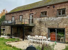 Countryside house near Lake Bambois & Nature animals and relaxation: Mettet şehrinde bir otel