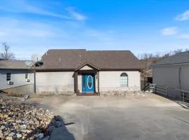 Lakefront Family Retreat w/ Views, Boat Slip