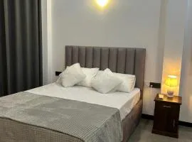 Tropictide rooms & resturants