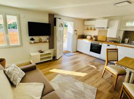 T2 en RDC Villa tout confort, hotel in Toulon