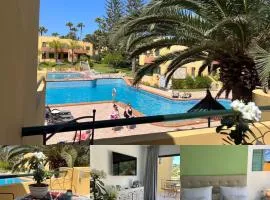 Atlantic Garden Andrew apartments Pool air conditioning