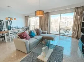 Panoramic Sea Views 3 Bedroom Apartment in St Julians