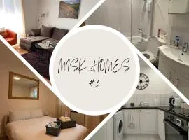 Misk Homes #3 Near Heathrow Airport, shops & Brunel University - Free Parking