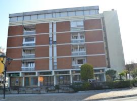 Apartment in Rosolina Mare 34042, hotel in Rosapineta