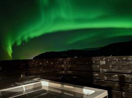 Sky Retreat & Private Jacuzzi, hotel v destinaci Hvolsvöllur