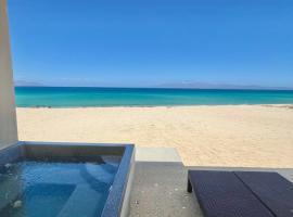 Beachfront Luxury Condo Private Jacuzzi Ocean Views, condo in La Ventana
