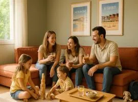 Grand écran, piscine, beach-volley, pétanque inclus