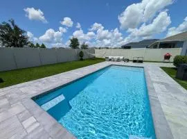 Luxury Groveland Villa with Pool, Grill & Office