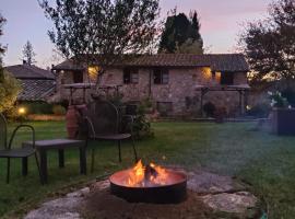 Agriturismo grecinella, hotel in Casole dʼElsa