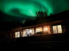 Riverside Cottage, ξενοδοχείο σε Lundur