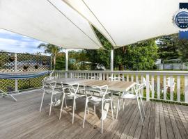 Mar-Lins - Pet Friendly - 2 Mins Walk to Beach, hotel v mestu Callala Beach
