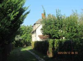 Holiday home in Csopak - Balaton 18315, hotel em Csopak