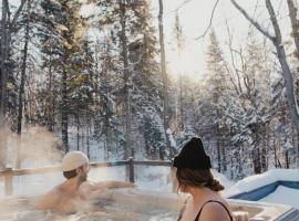 Zen House 4 - Villas & Spa, hotel in Morin Heights