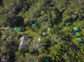 Tronco Tambopata Adventure, hotel in Puerto Maldonado