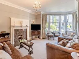 4 Bed in Keswick SZ292