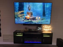 Serene Sunshine State Escape, hotel in Deltona