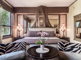 Hemingway Suites at Palm Beach Hotel Island, ξενοδοχείο διαμερισμάτων σε Palm Beach